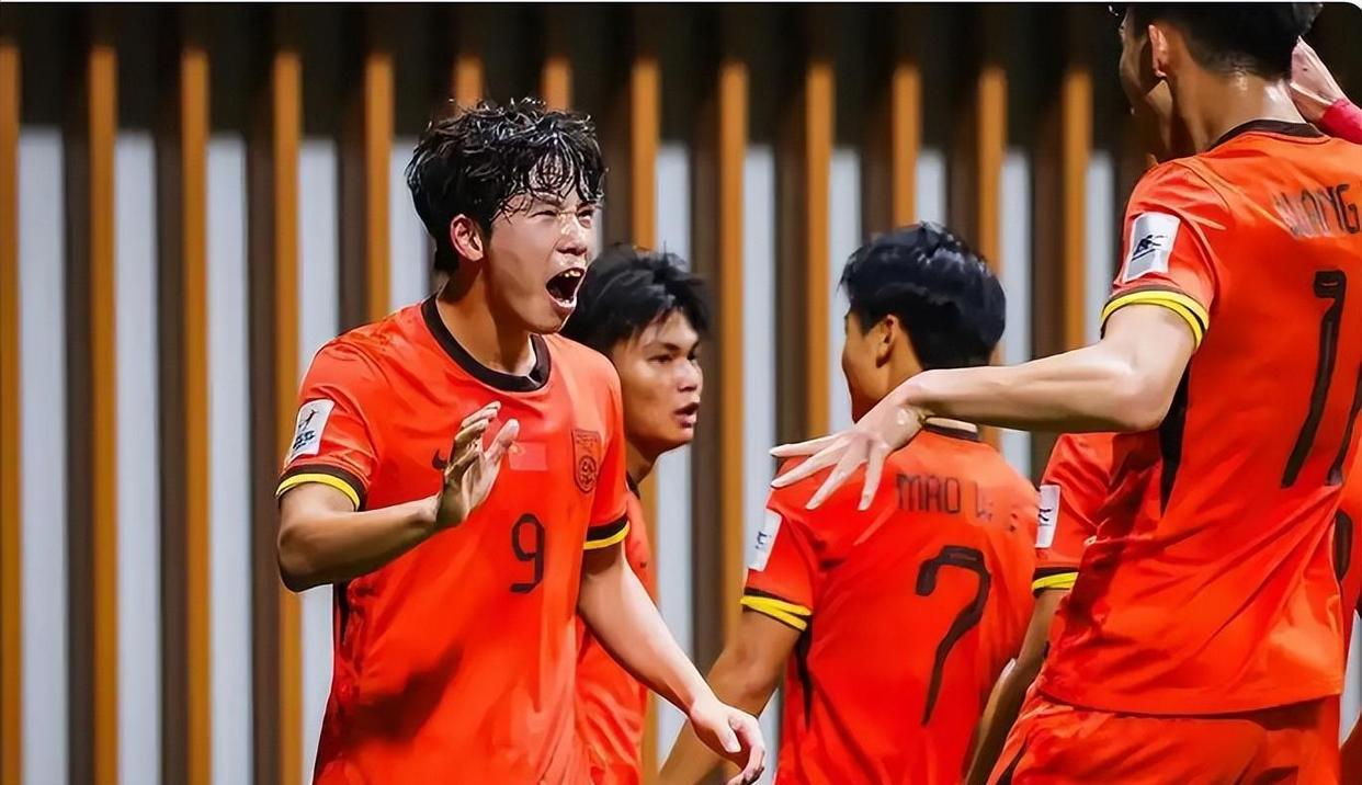 亚洲杯再见高潮:中国队迎来胜利的喜悦的简单介绍 亚洲杯再见高潮:中国队迎来胜利的喜悦的简单介绍