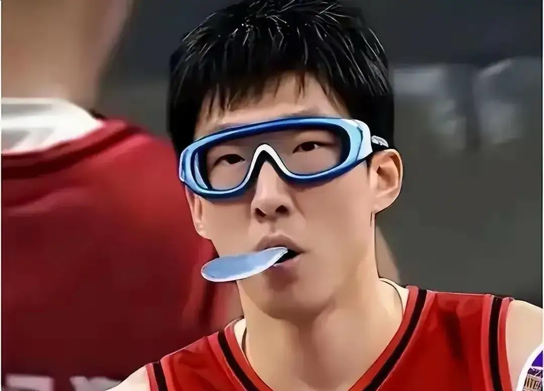 关于运动员实力出众,比赛过程异常悬念的信息 关于运动员实力出众,比赛过程异常悬念的信息