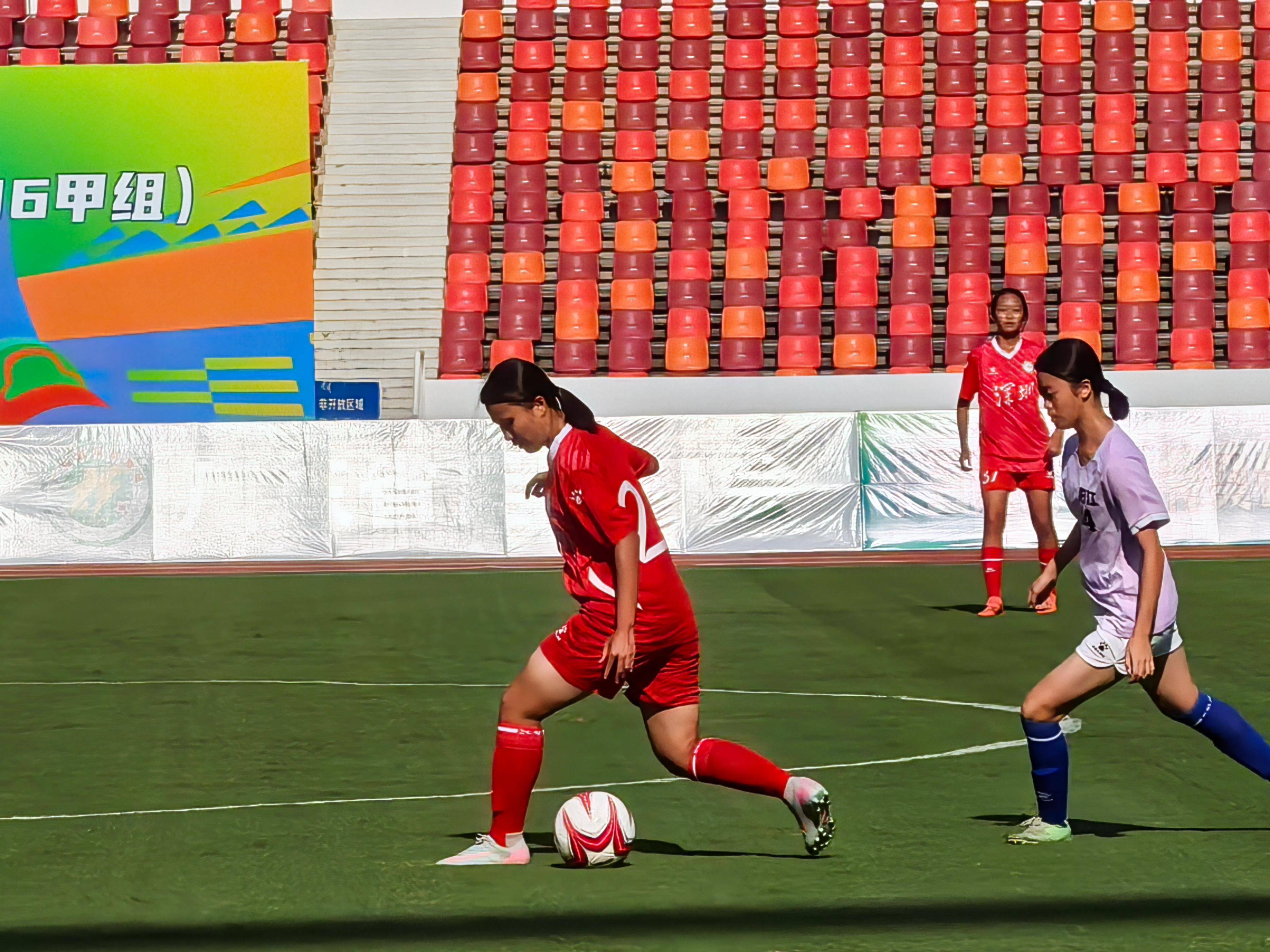 od体育app下载-热血澎湃！国内足球联赛队员斗志昂扬的简单介绍