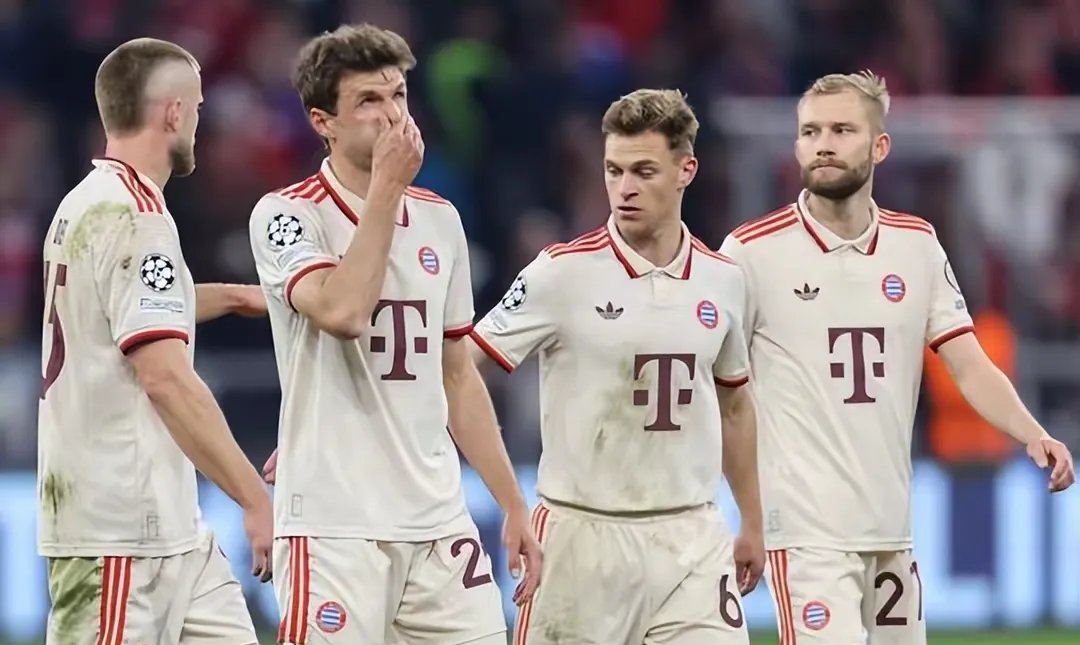 包含拜仁慕尼黑主场不敌汉诺威,遗憾告负遭遇三连败的词条 包含拜仁慕尼黑主场不敌汉诺威,遗憾告负遭遇三连败的词条