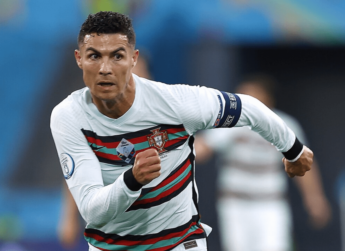 od体育官网app-比利时队长受伤退出比赛，队友表示惋惜的简单介绍