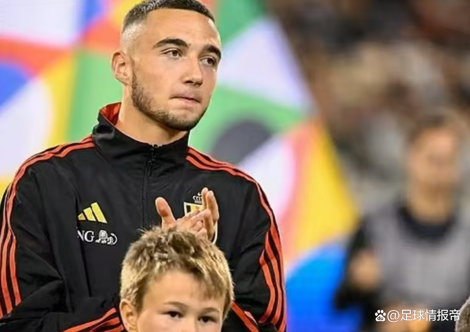 比利时队长受伤退出比赛,队友表示惋惜的简单介绍 比利时队长受伤退出比赛,队友表示惋惜的简单介绍