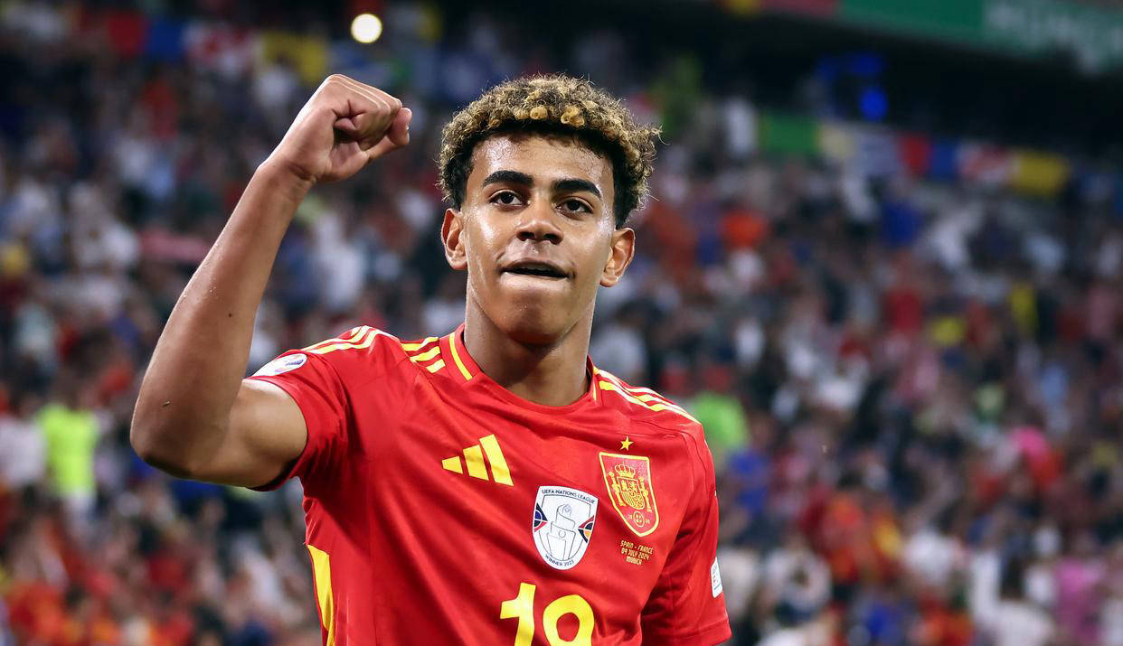 曼联新援表现出色,瓜迪奥拉盛赞其实力 曼联新援表现出色,瓜迪奥拉盛赞其实力