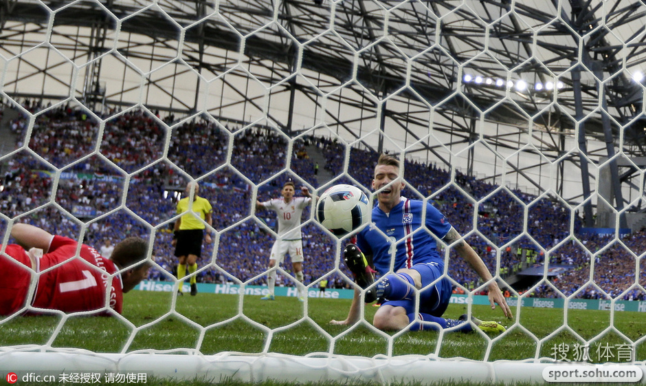 包含匈牙利惊险击败冰岛,实现保级目标的词条 包含匈牙利惊险击败冰岛,实现保级目标的词条